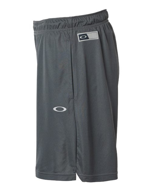 ""Oakley FOA405933 Team Issue Hydrolix 7" Shorts with Drawcord" #color_Forged Iron"