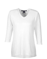 Devon & Jones DP184W Ladies' Perfect Fit Bracelet-Length V-Neck Top #color_WHITE