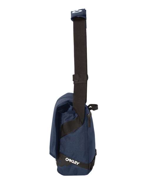 Oakley 921452ODM 15L Street Messenger Bag #color_Fathom